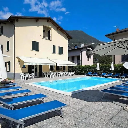 In Mit Gemeinschaftlichem Pool Appartement Domaso